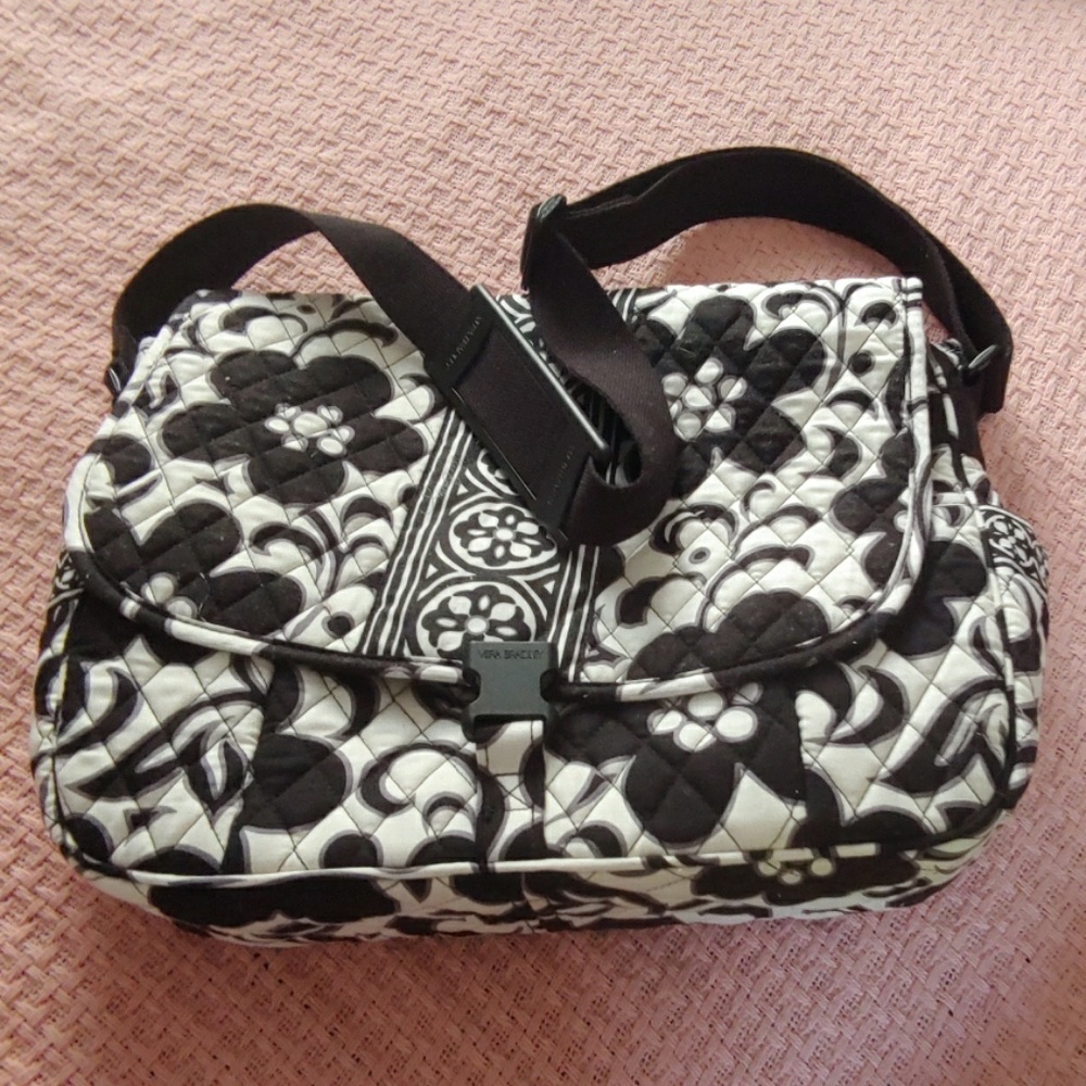 MWOT Vera Bradley Messenger Bag